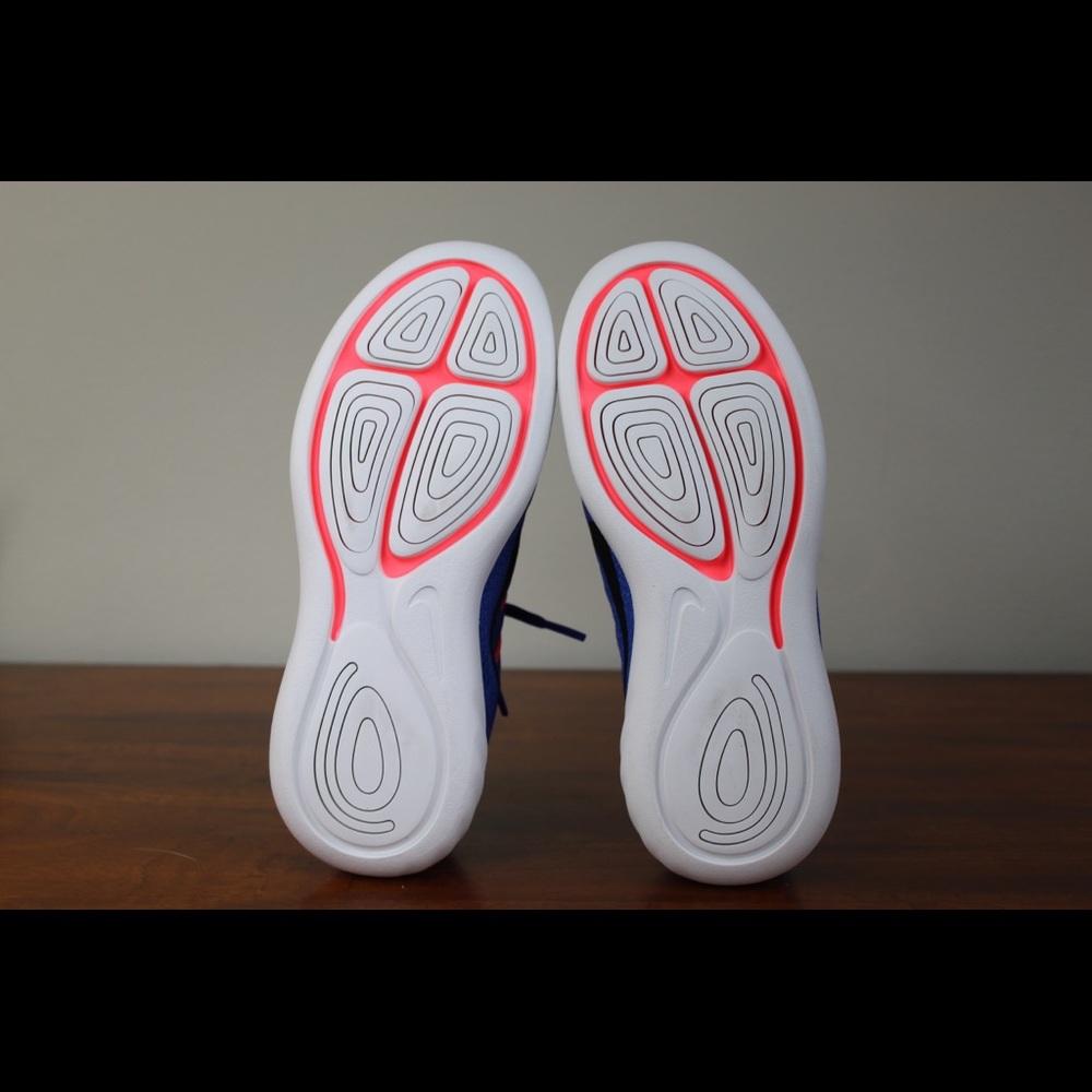 Nike Lunarglide 8 Running Shoe - Picture 7 of 7
